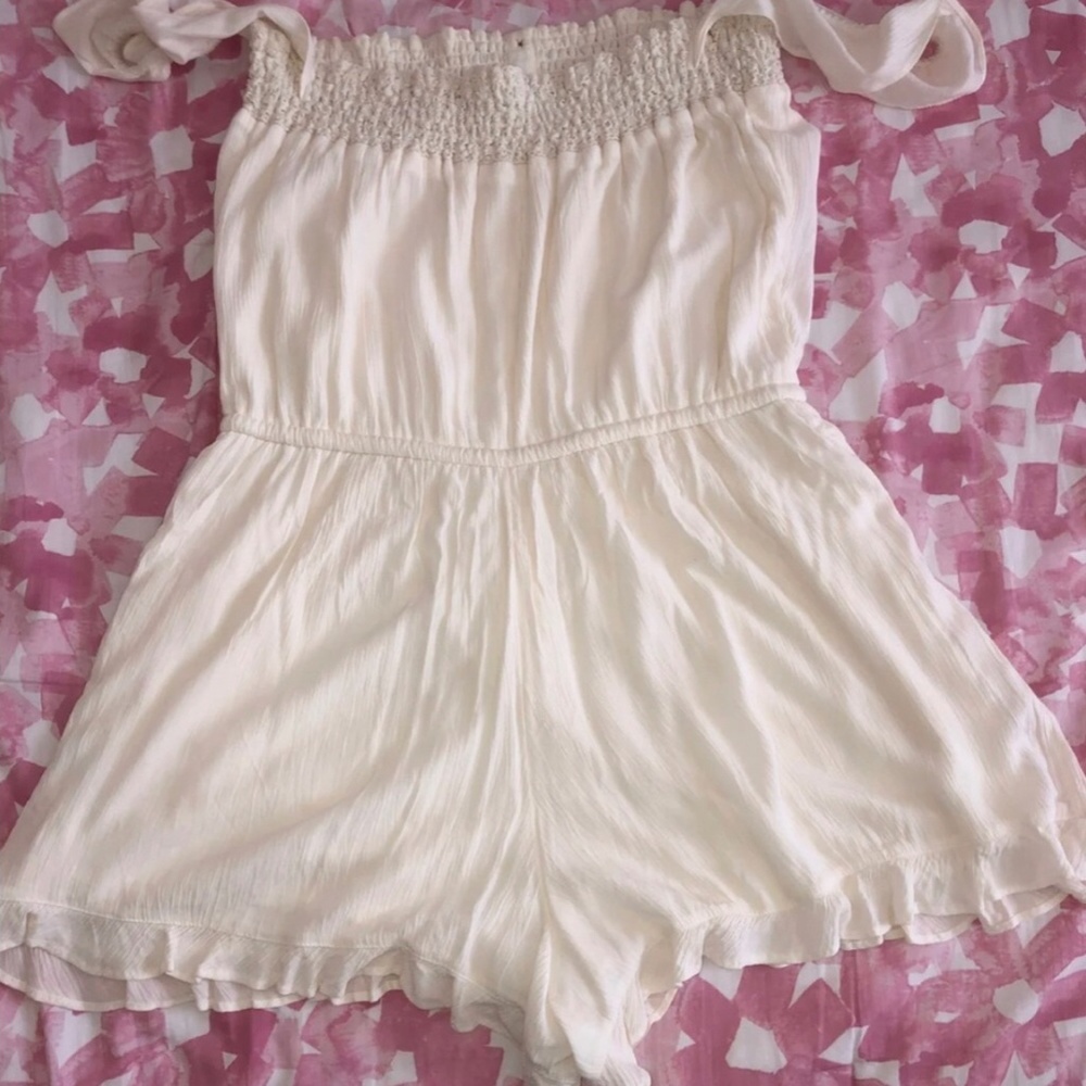 American Eagle Off The Shoulder Romper - Picture 3 of 6